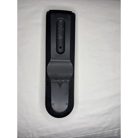 JVC Genuine Remote Control RM-C340  2 AA Batteries TV/VCR  Tested Works - Picture 2 of 4